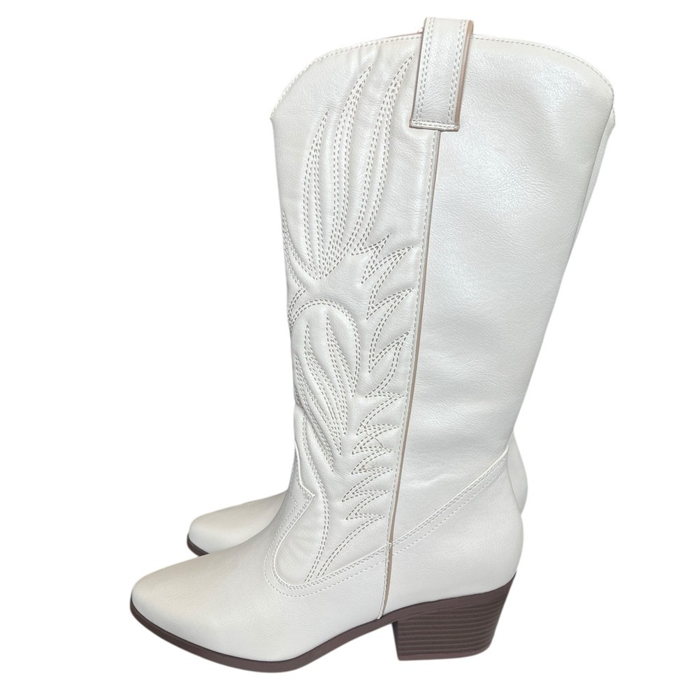 NIB Qupid 7.5 White Knee High Cowboy Cowgirl Boots Western - Picture 1 of 8